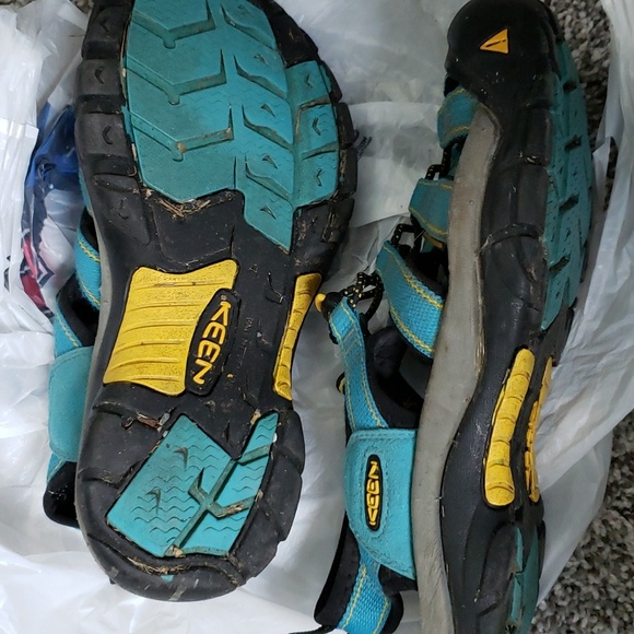 Keen Waterproof Sandals - Picture 2 of 7
